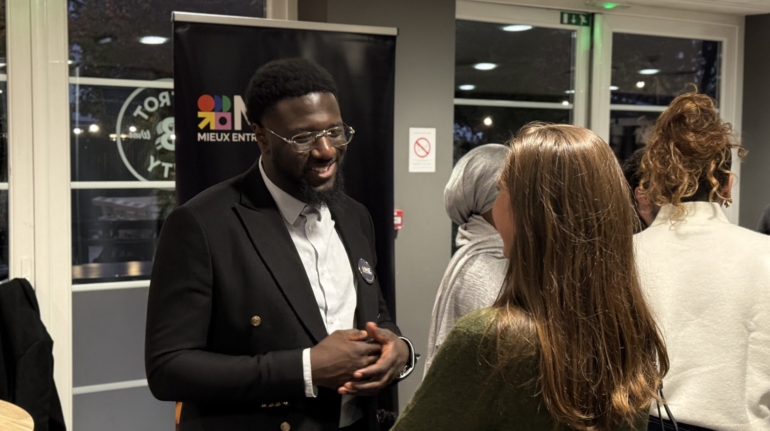 25-10-15 19-09-27 1959