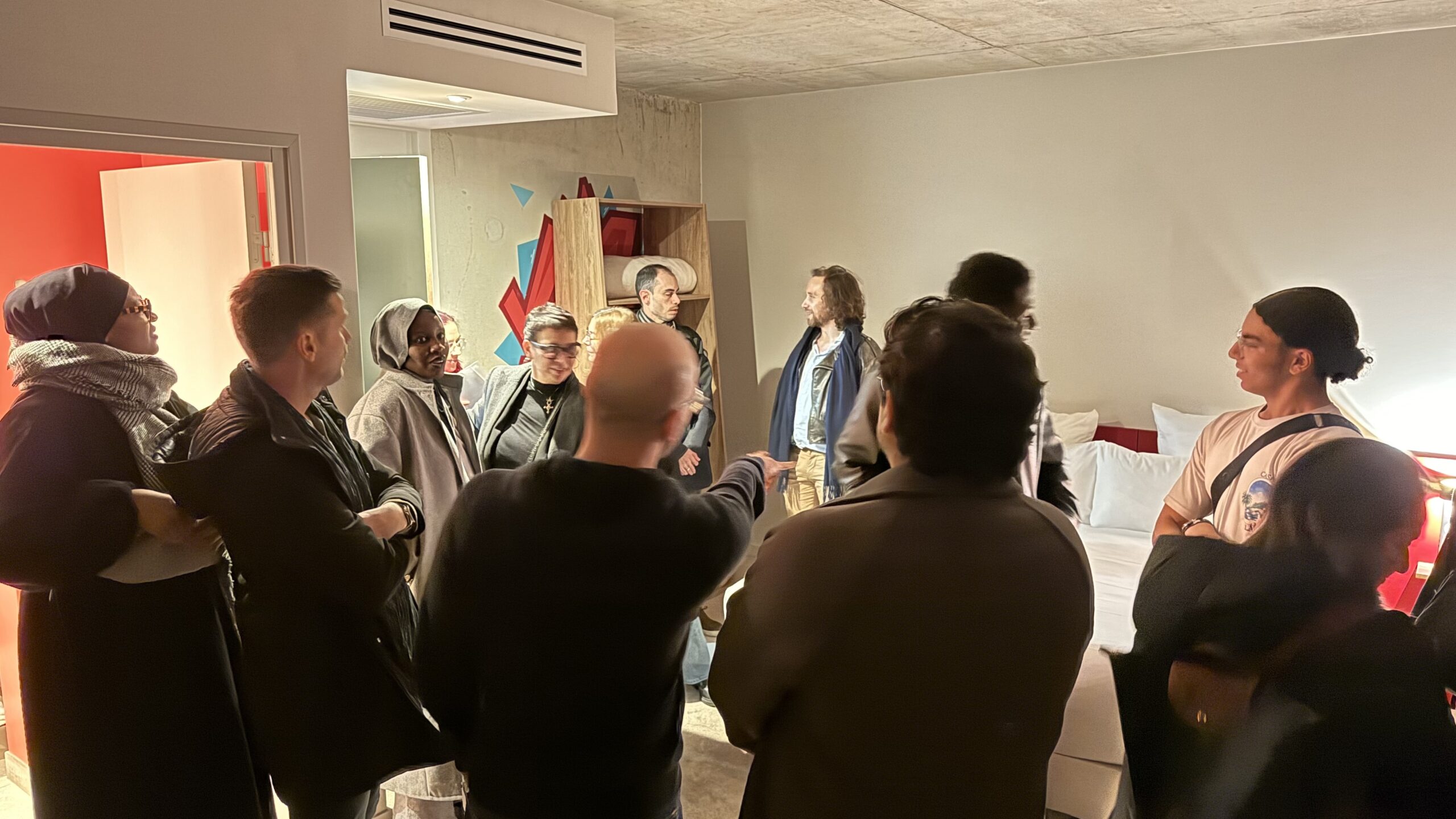 25-12-08 18-29-07 0112